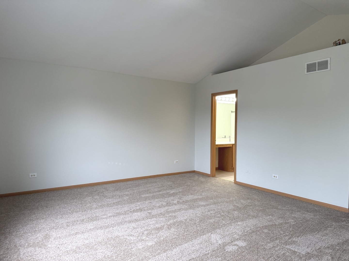 6304 Blue Ridge Drive, Plainfield, IL 60586
