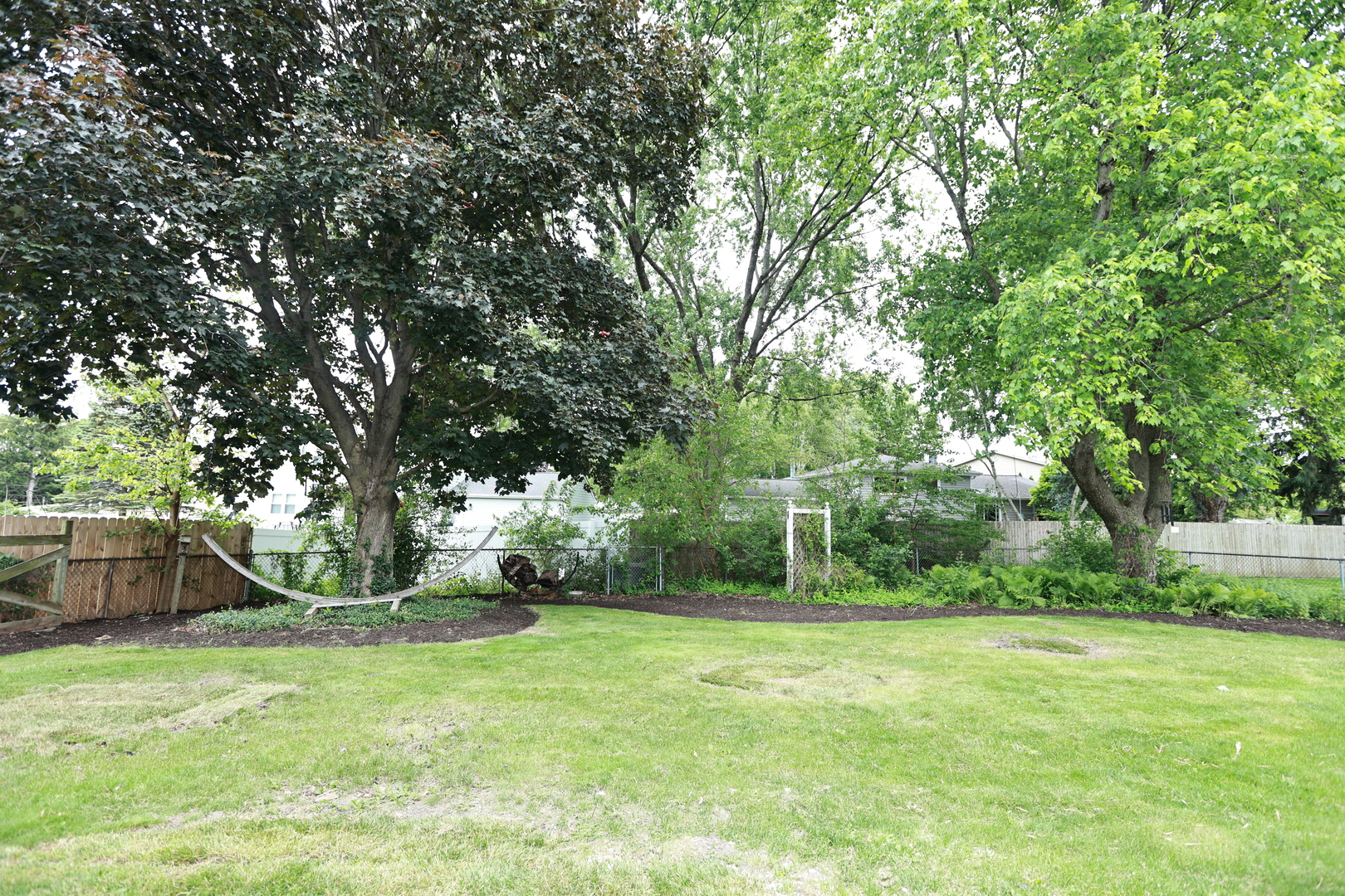 2418 Flambeau Drive, Naperville, IL 60564