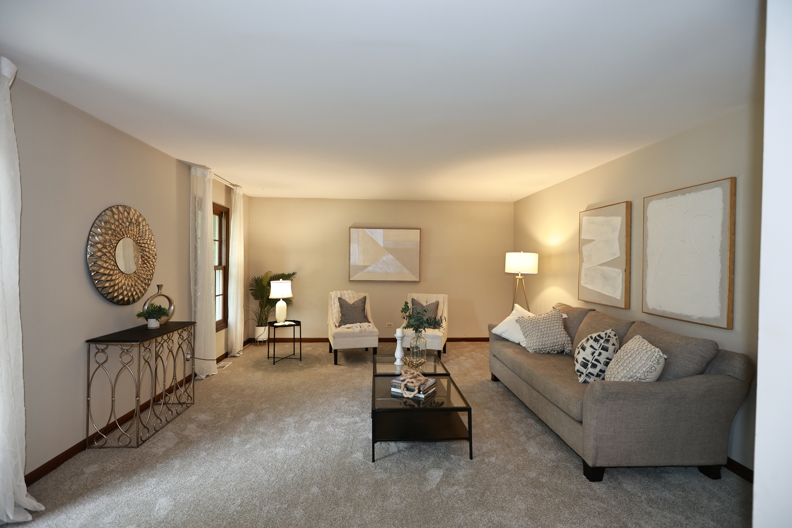 2418 Flambeau Drive, Naperville, IL 60564