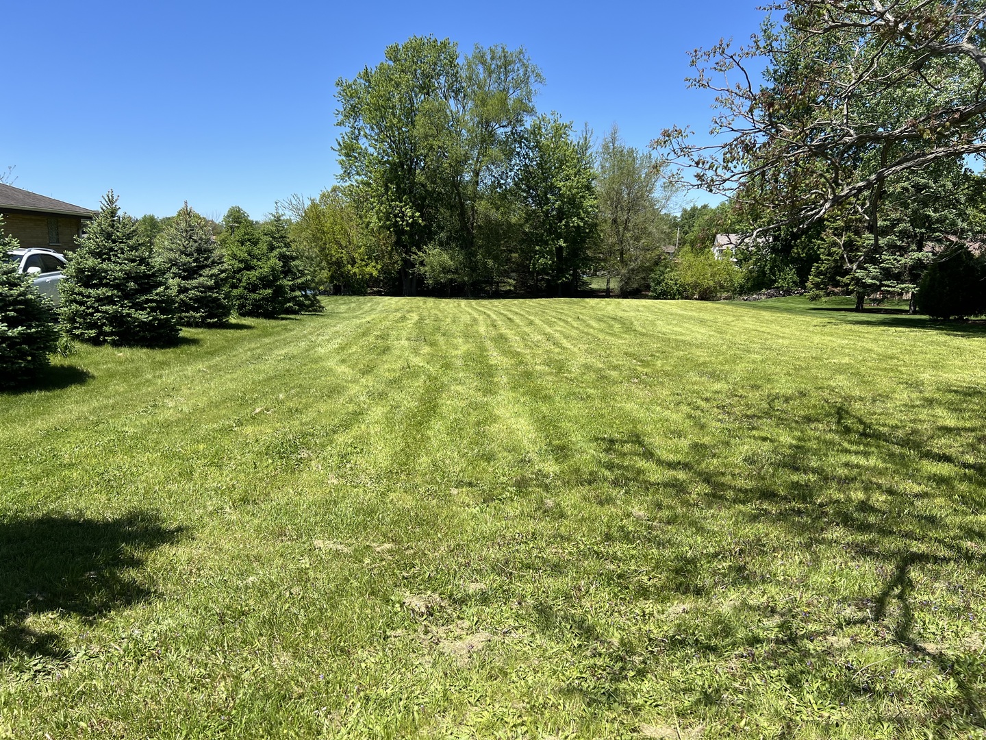 806 Plainfield Road, Downers Grove, IL 60516