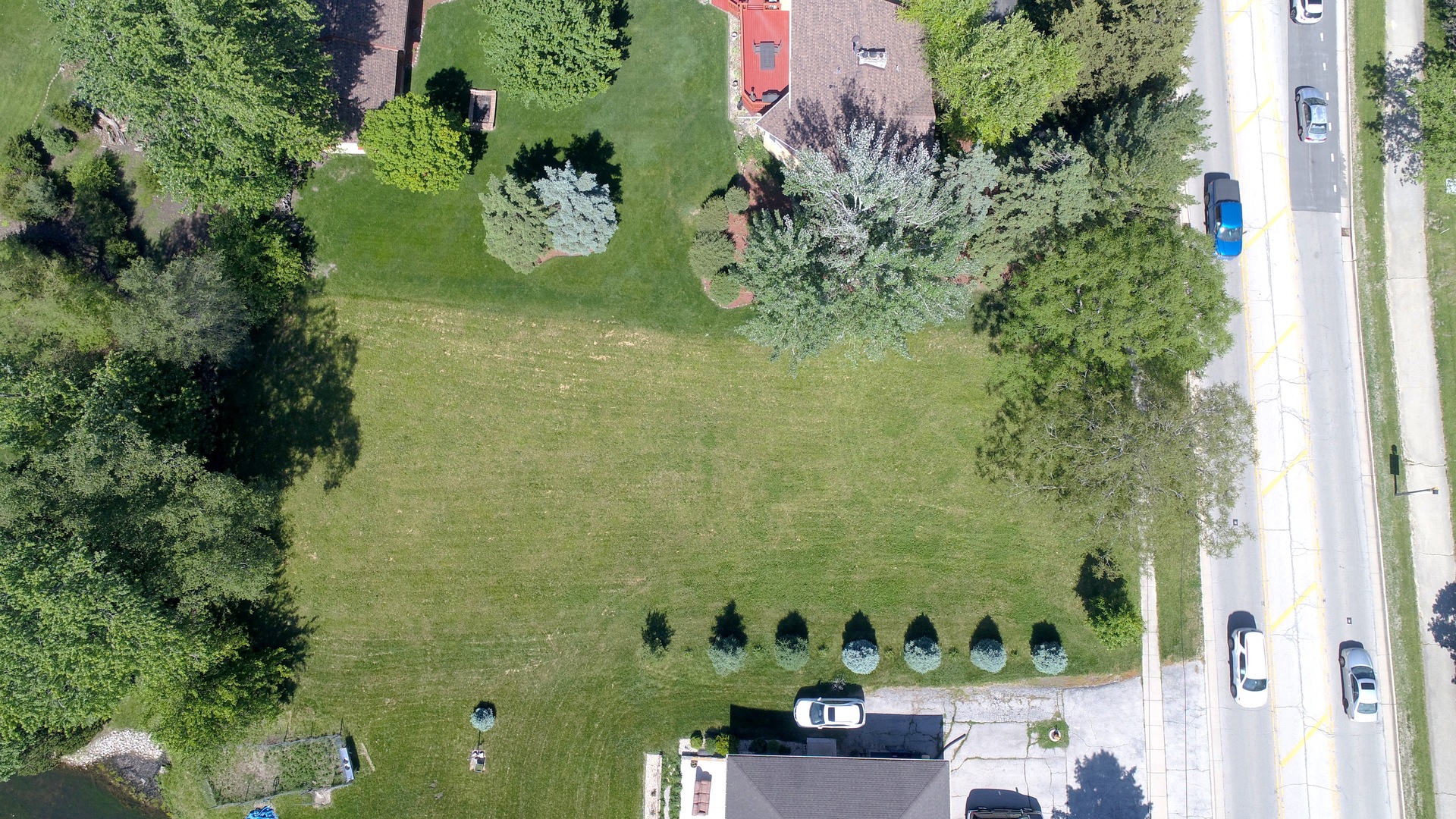 806 Plainfield Road, Downers Grove, IL 60516