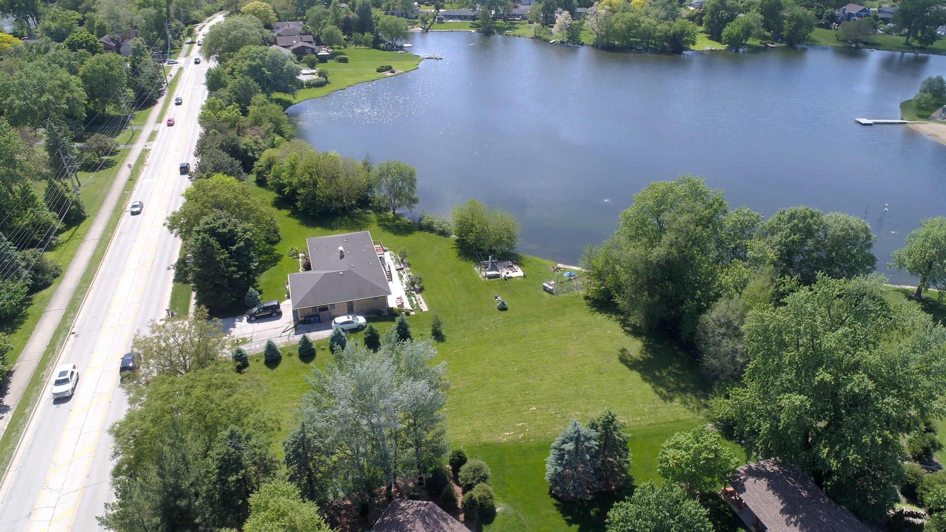 806 Plainfield Road, Downers Grove, IL 60516