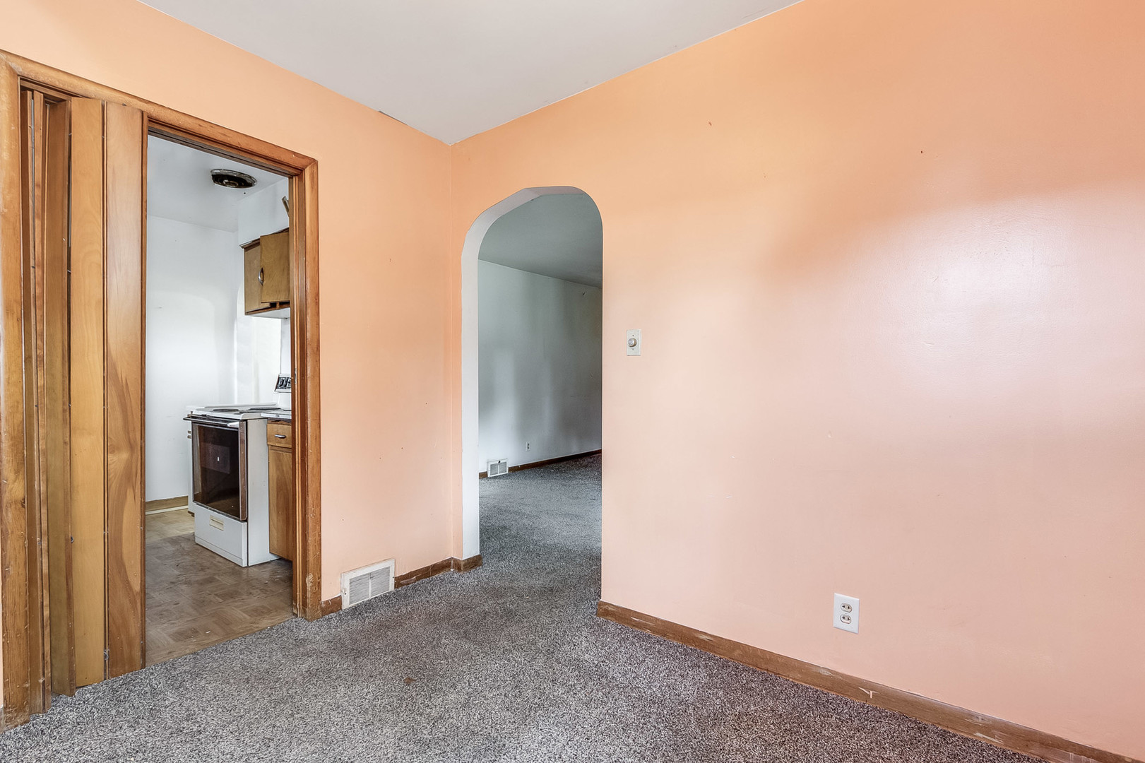 906 Georgia Street, Joliet, IL 60435