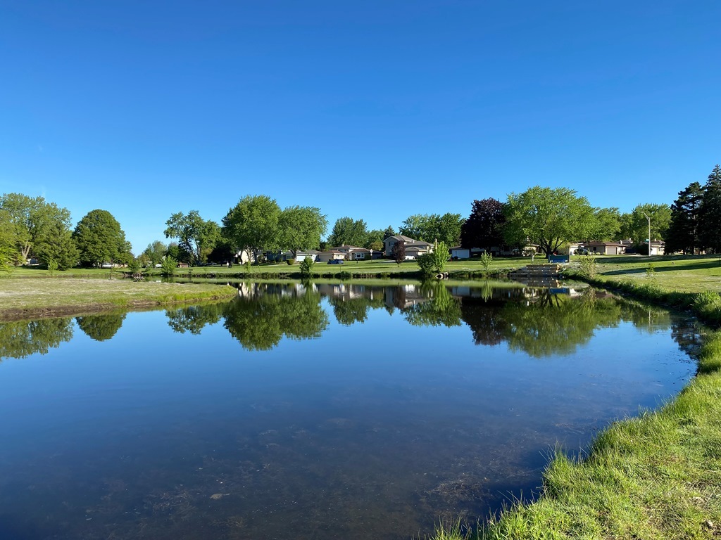 1073 Georgian Place #1073, Bartlett, IL 60103