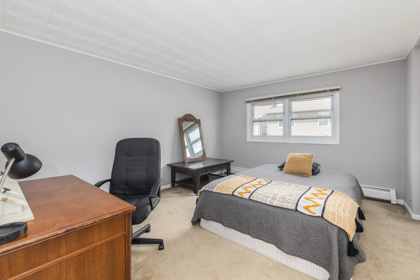 6126 S Kensington Avenue #C, Countryside, IL 60525