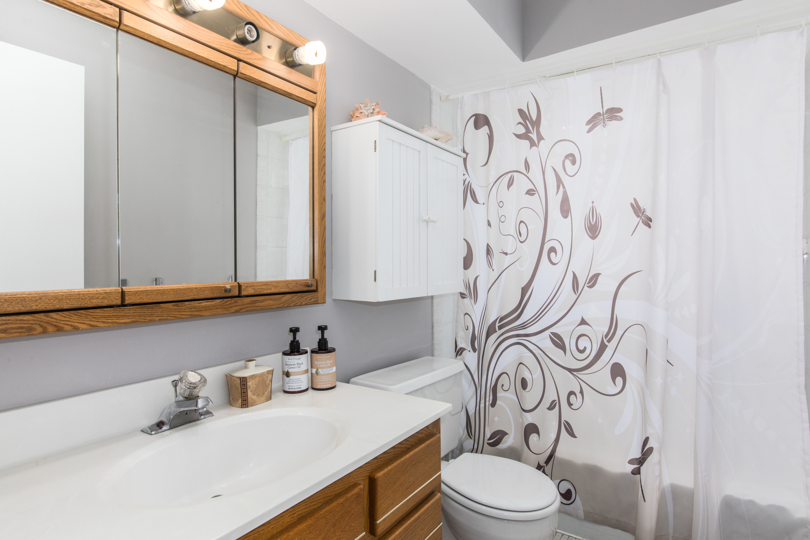 6126 S Kensington Avenue #C, Countryside, IL 60525