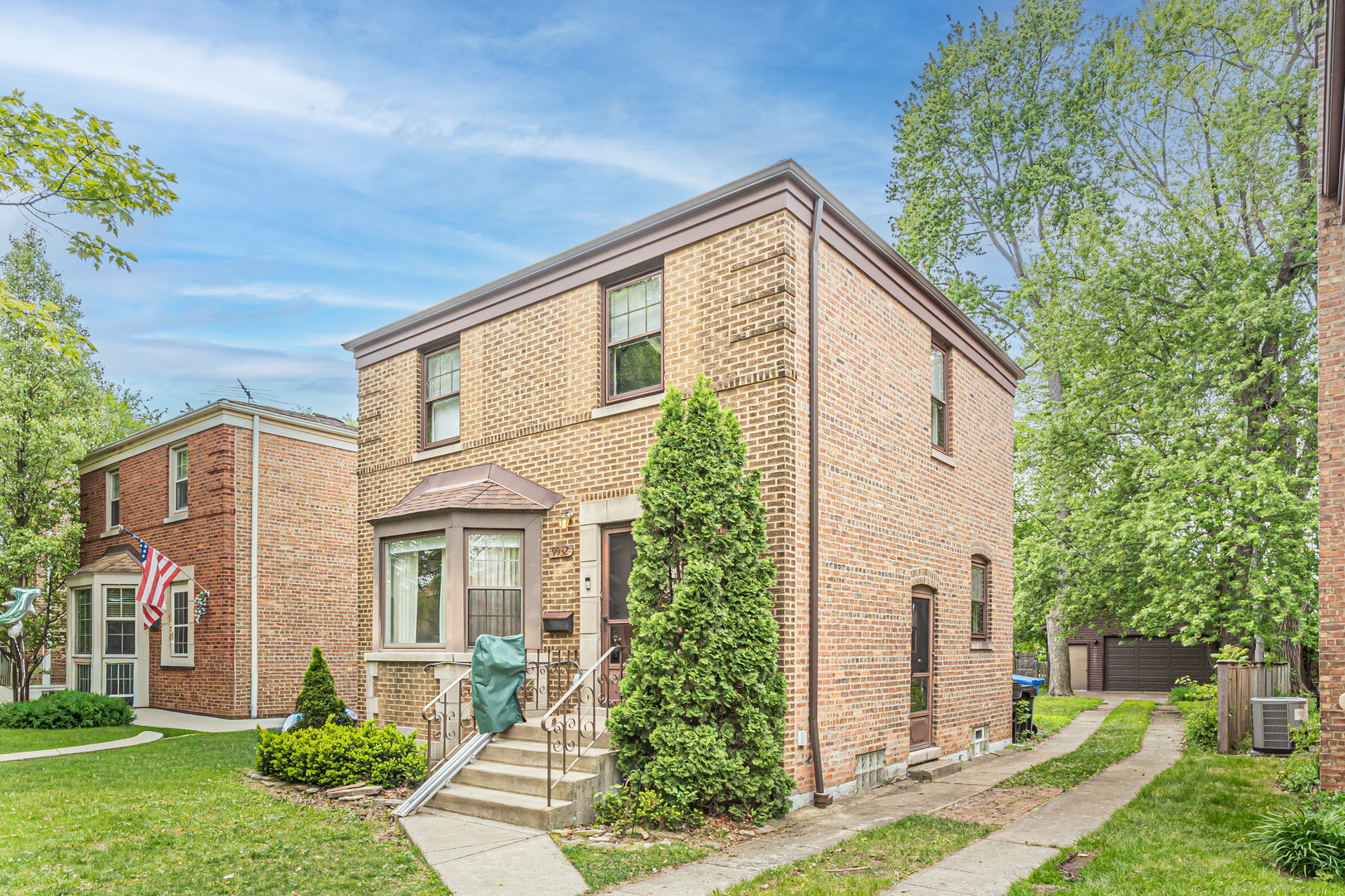 9932 S Maplewood Avenue, Chicago, IL 60655