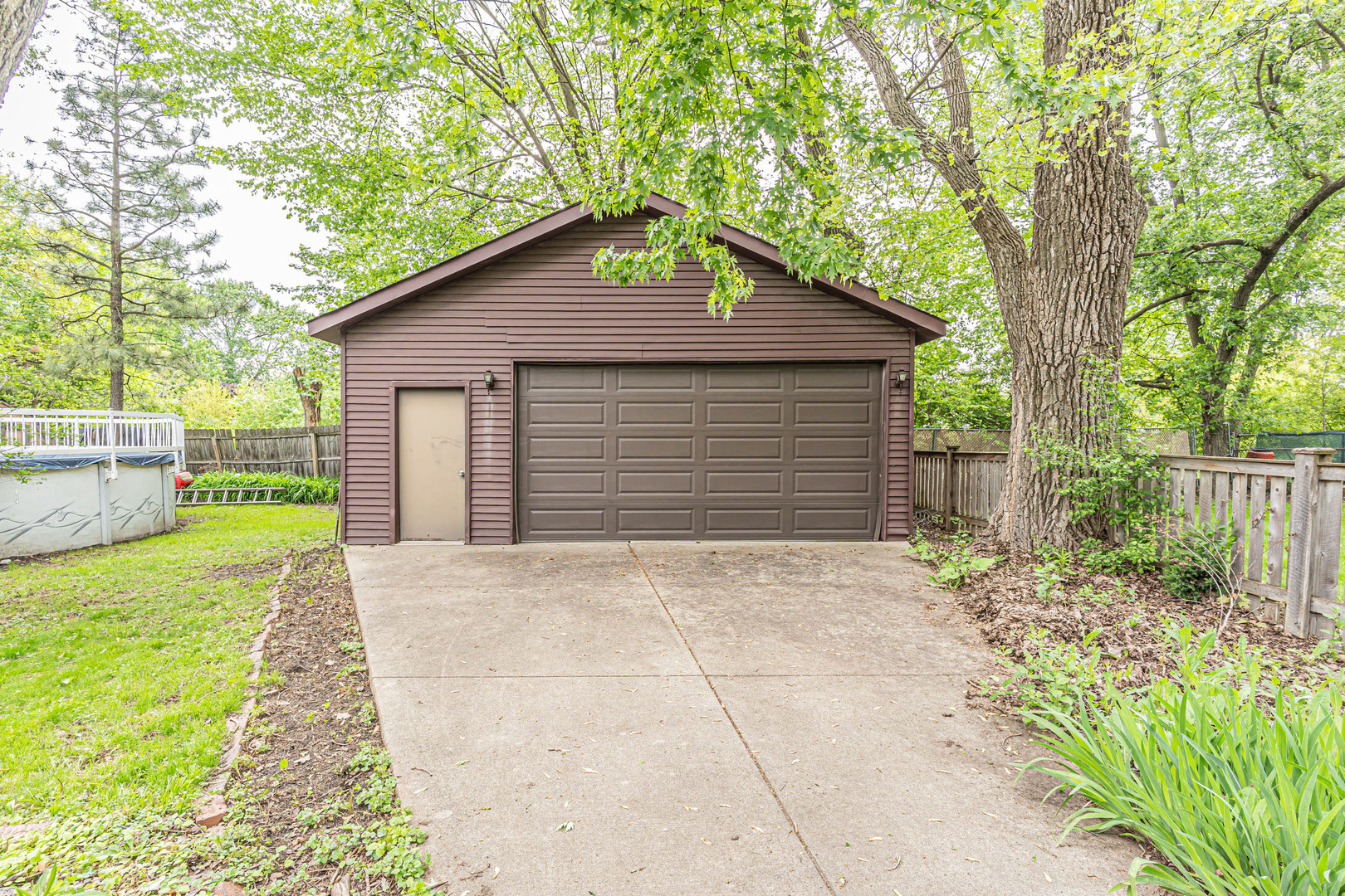 9932 S Maplewood Avenue, Chicago, IL 60655