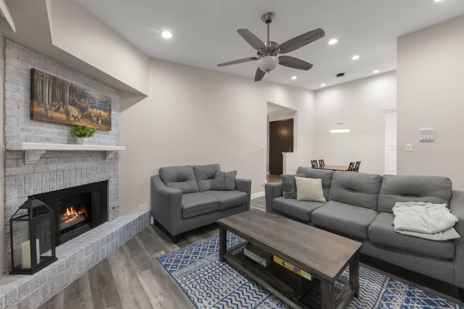 525 Cumnor Road #306, Westmont, IL 60559