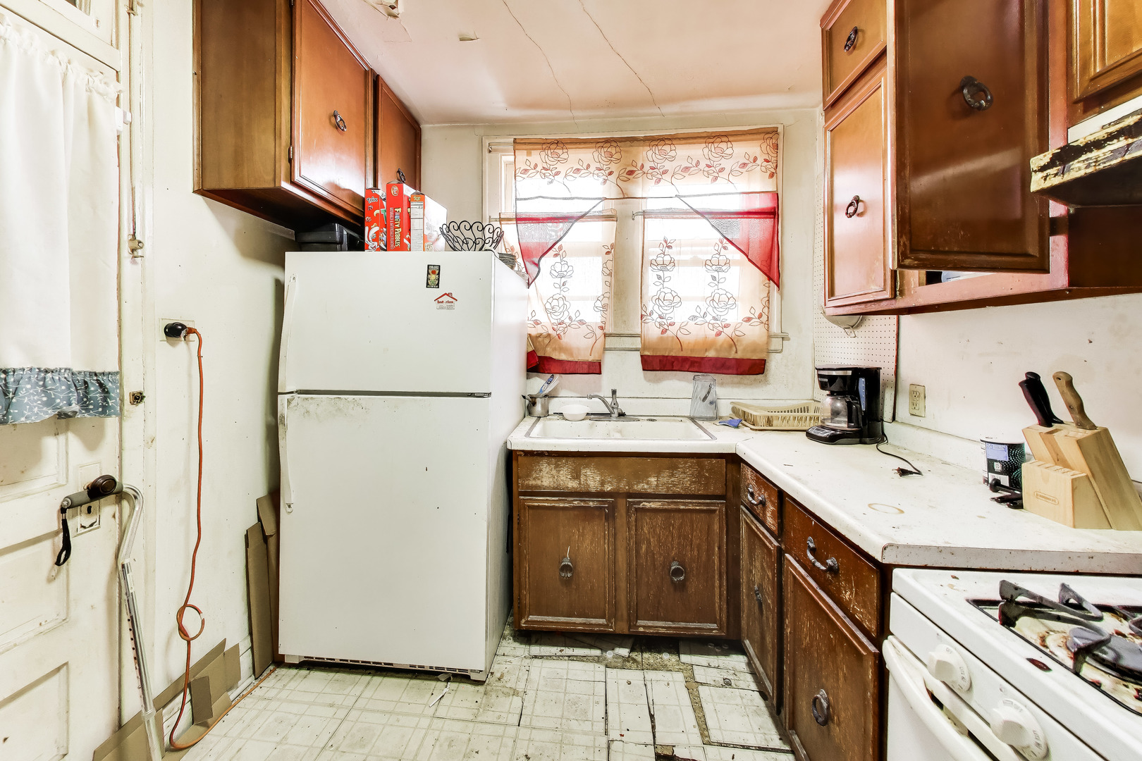 5903 W 16th Street, Cicero, IL 60804
