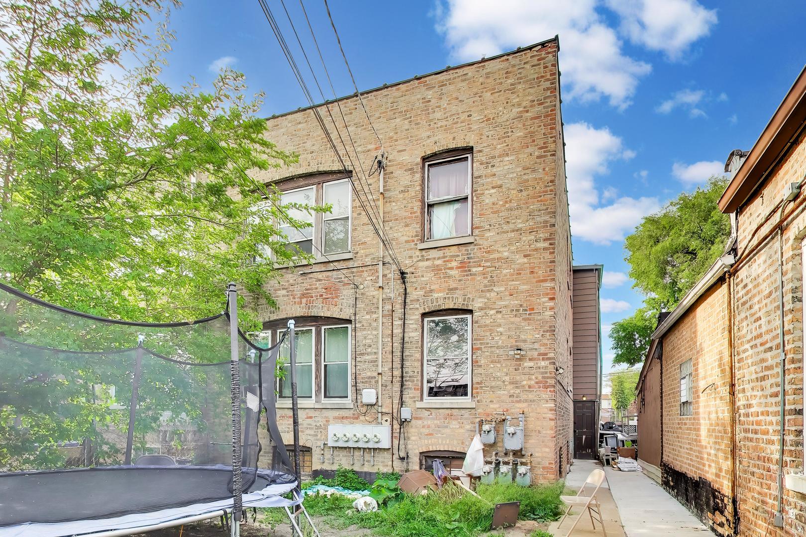 5903 W 16th Street, Cicero, IL 60804