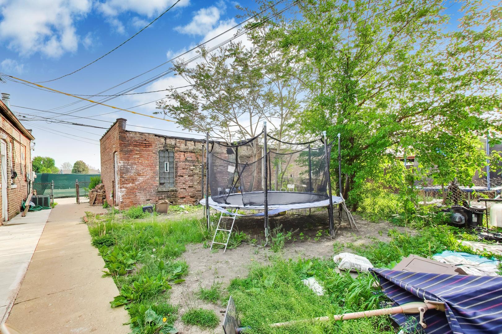 5903 W 16th Street, Cicero, IL 60804