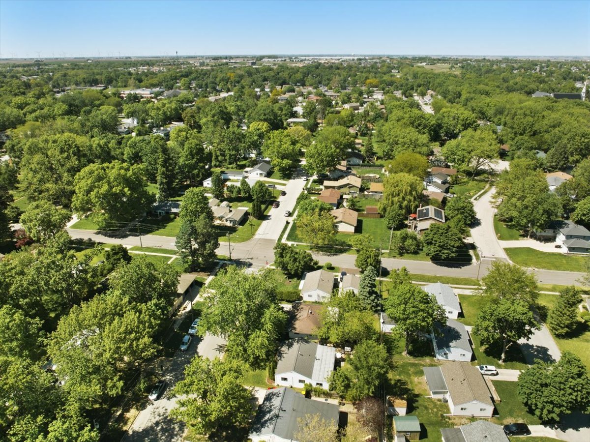 920 N Fell Avenue, Normal, IL 61761