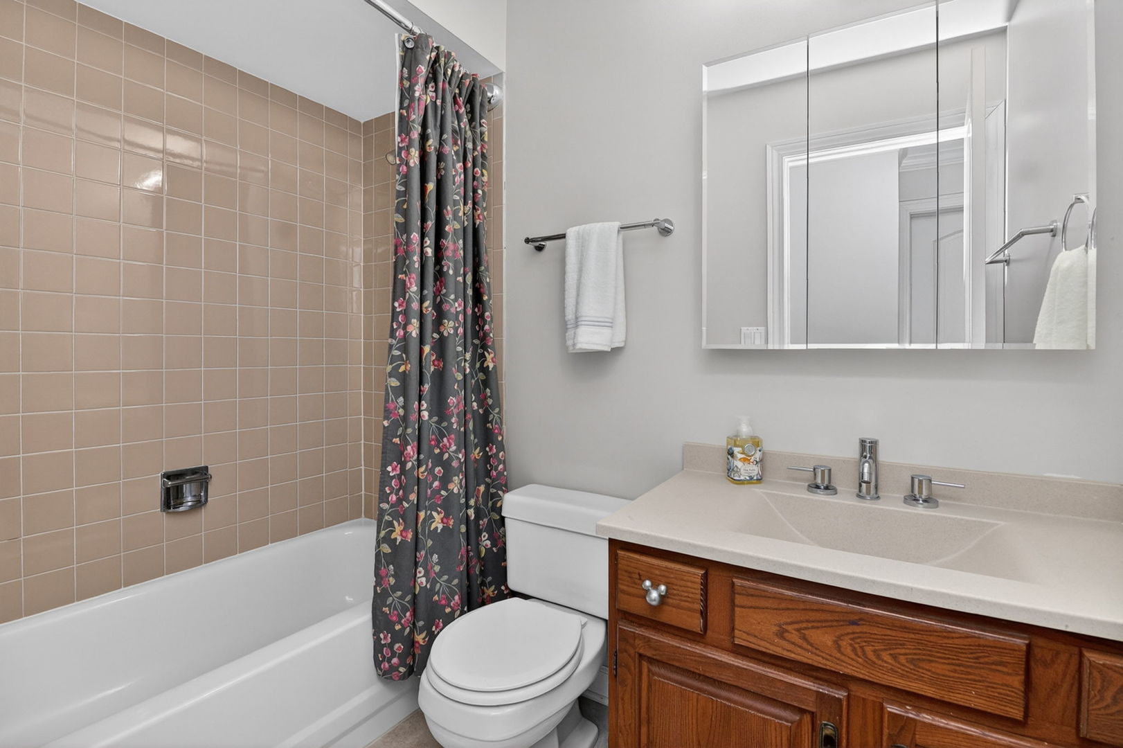 1110 VALLEY VIEW Drive, Downers Grove, IL 60516