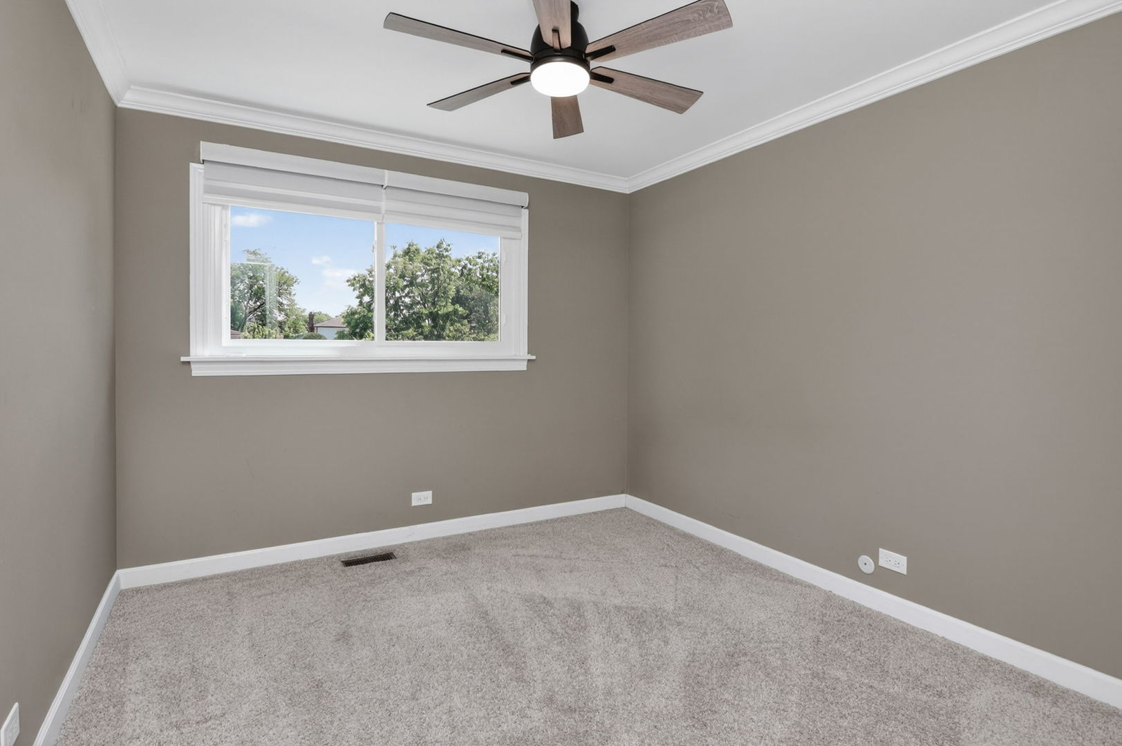 1110 VALLEY VIEW Drive, Downers Grove, IL 60516