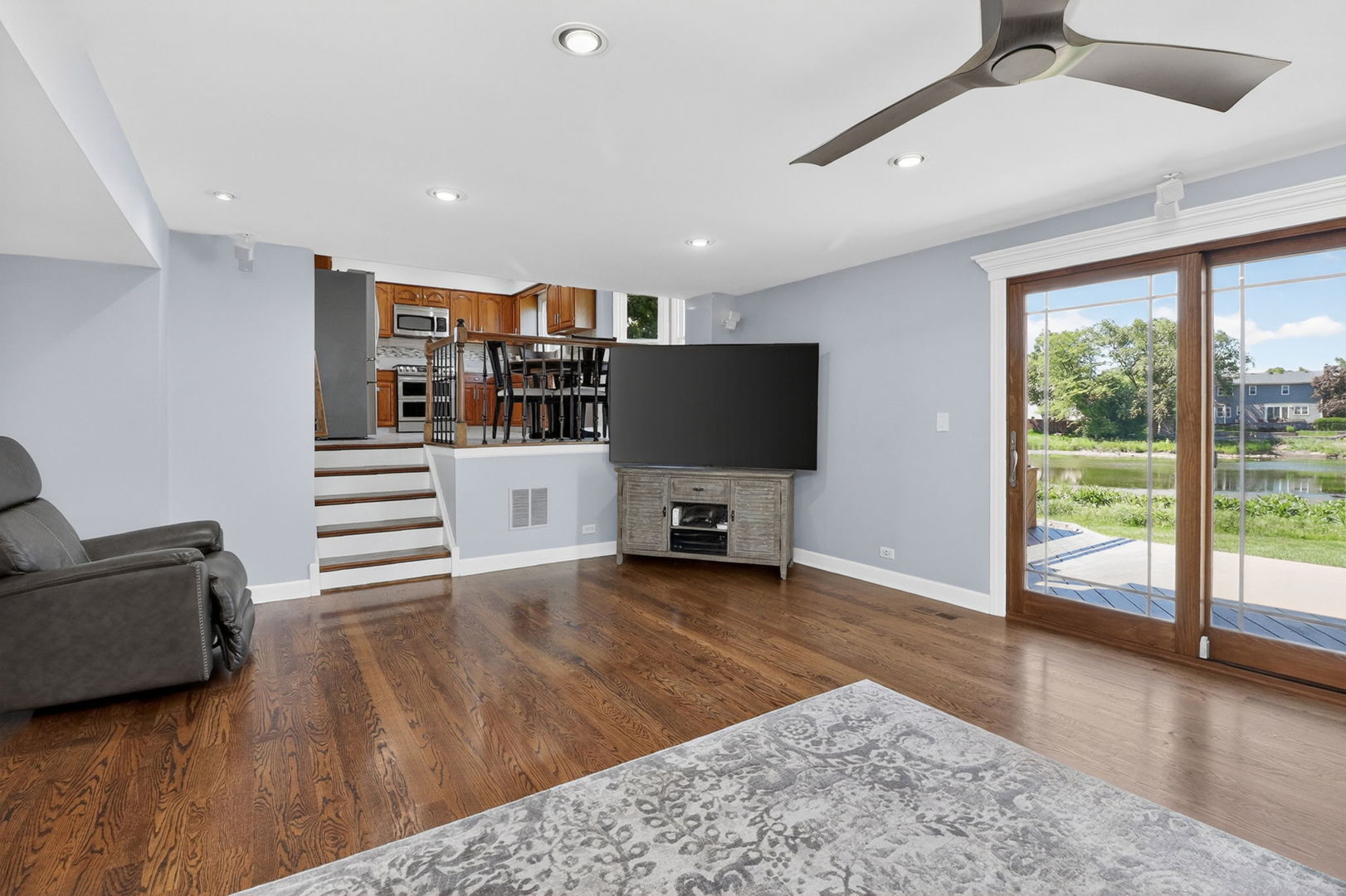 1110 VALLEY VIEW Drive, Downers Grove, IL 60516