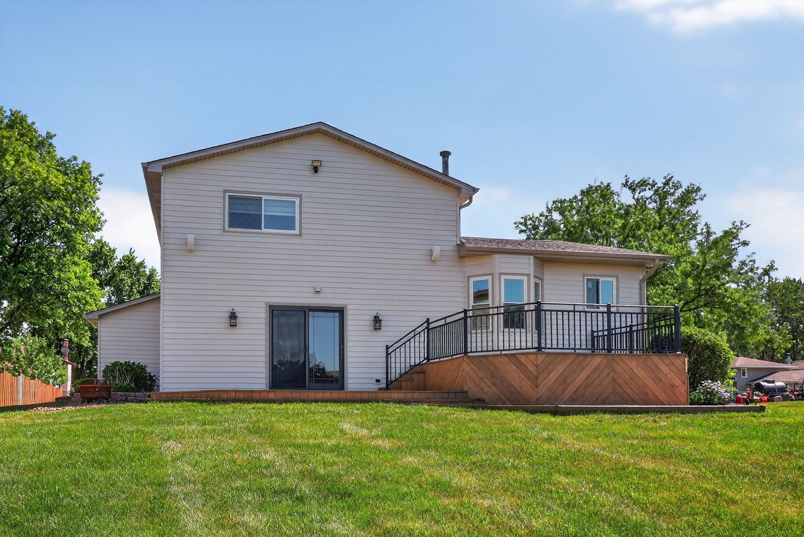 1110 VALLEY VIEW Drive, Downers Grove, IL 60516