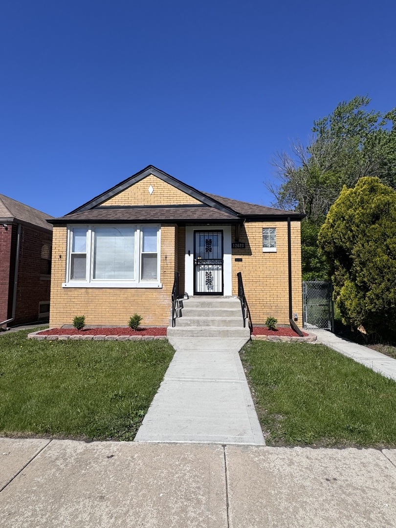12628 S Emerald Avenue, Chicago, IL 60628