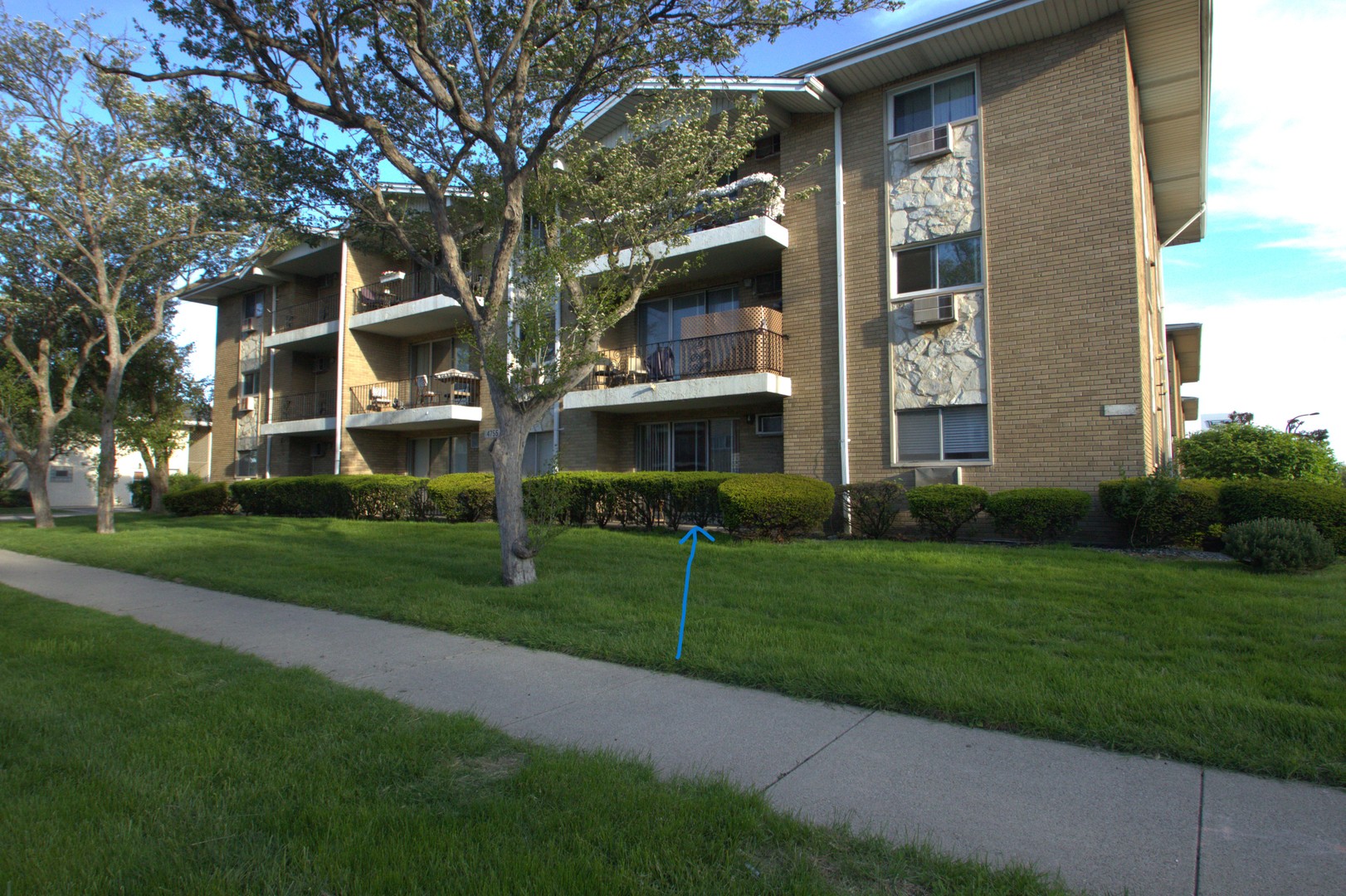 4755 W 101st Street #101, Oak Lawn, IL 60453