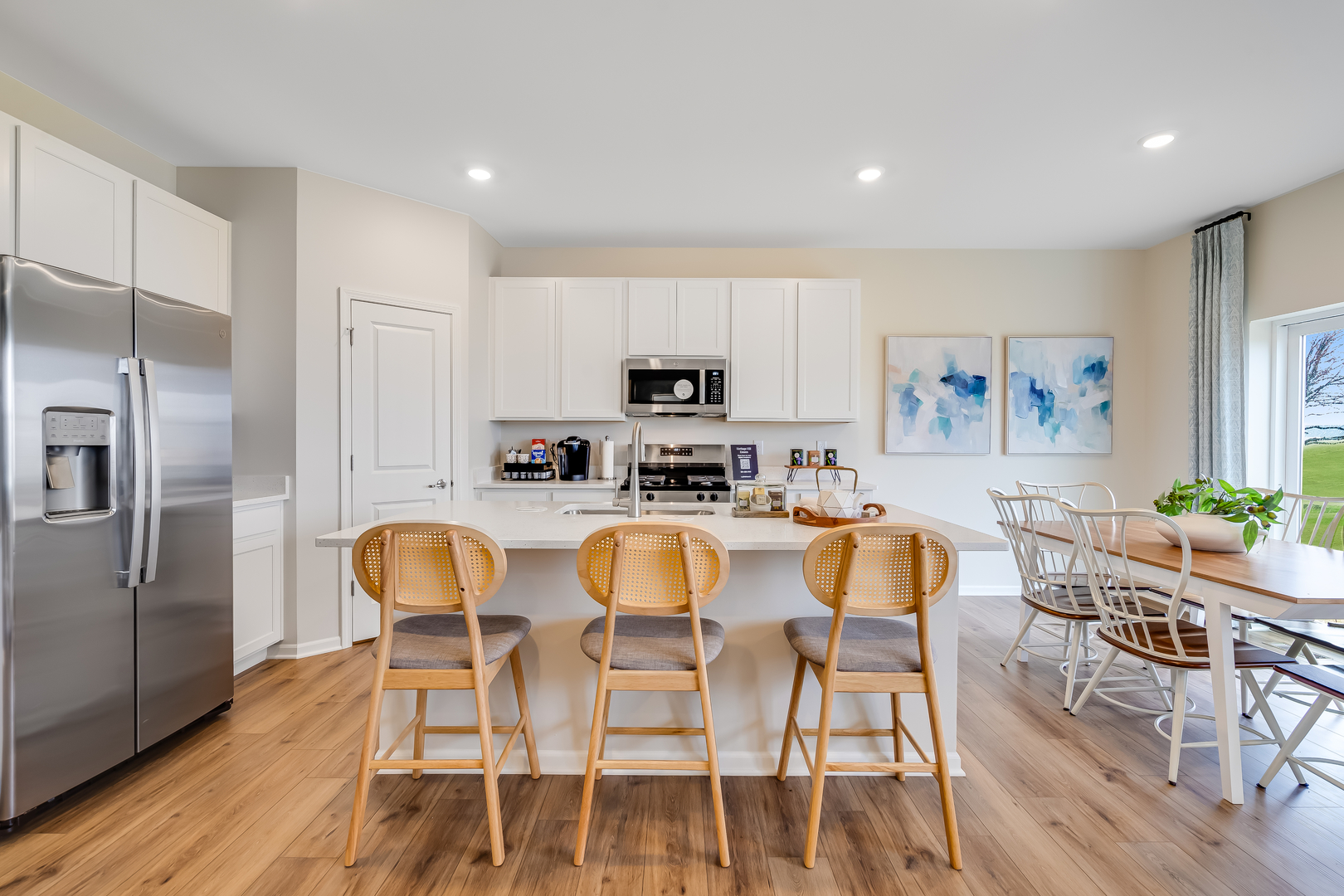 1206 Clifton Drive, Minooka, IL 60447