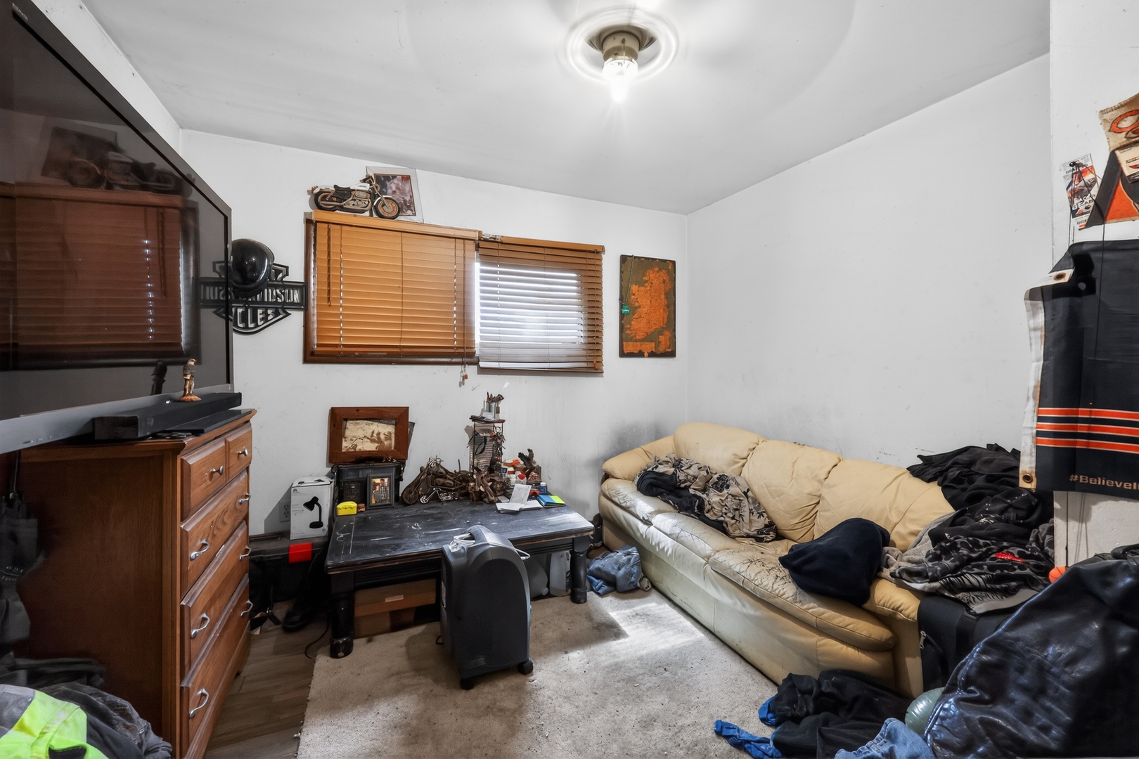 110 W Valley View Drive, McHenry, IL 60051