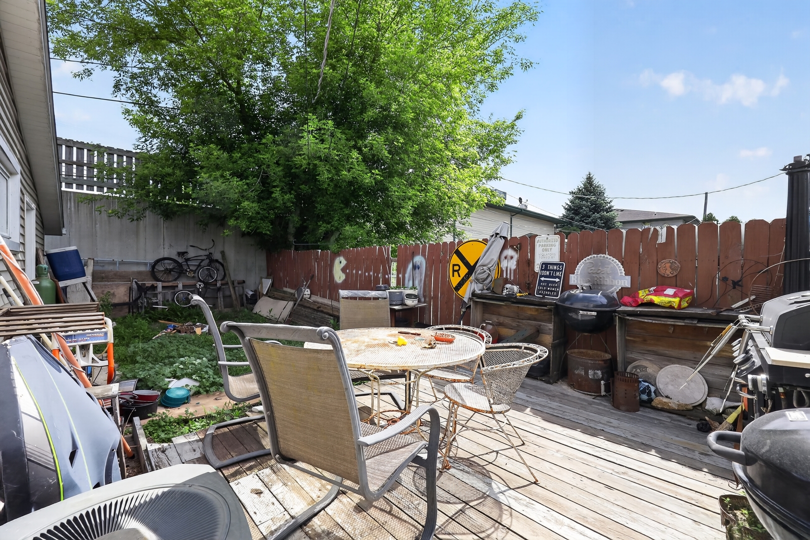 110 W Valley View Drive, McHenry, IL 60051