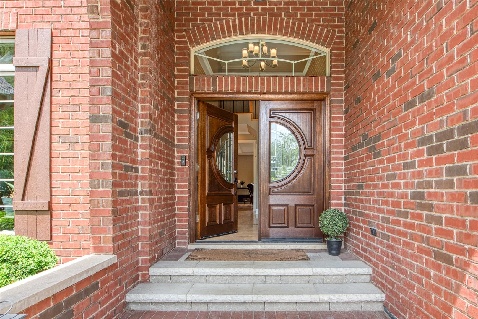 28616 W Park Drive, Barrington, IL 60010