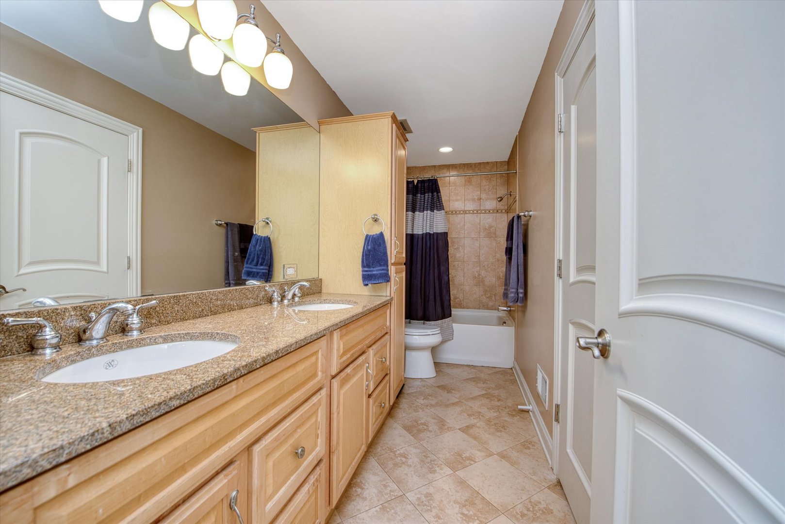 28616 W Park Drive, Barrington, IL 60010