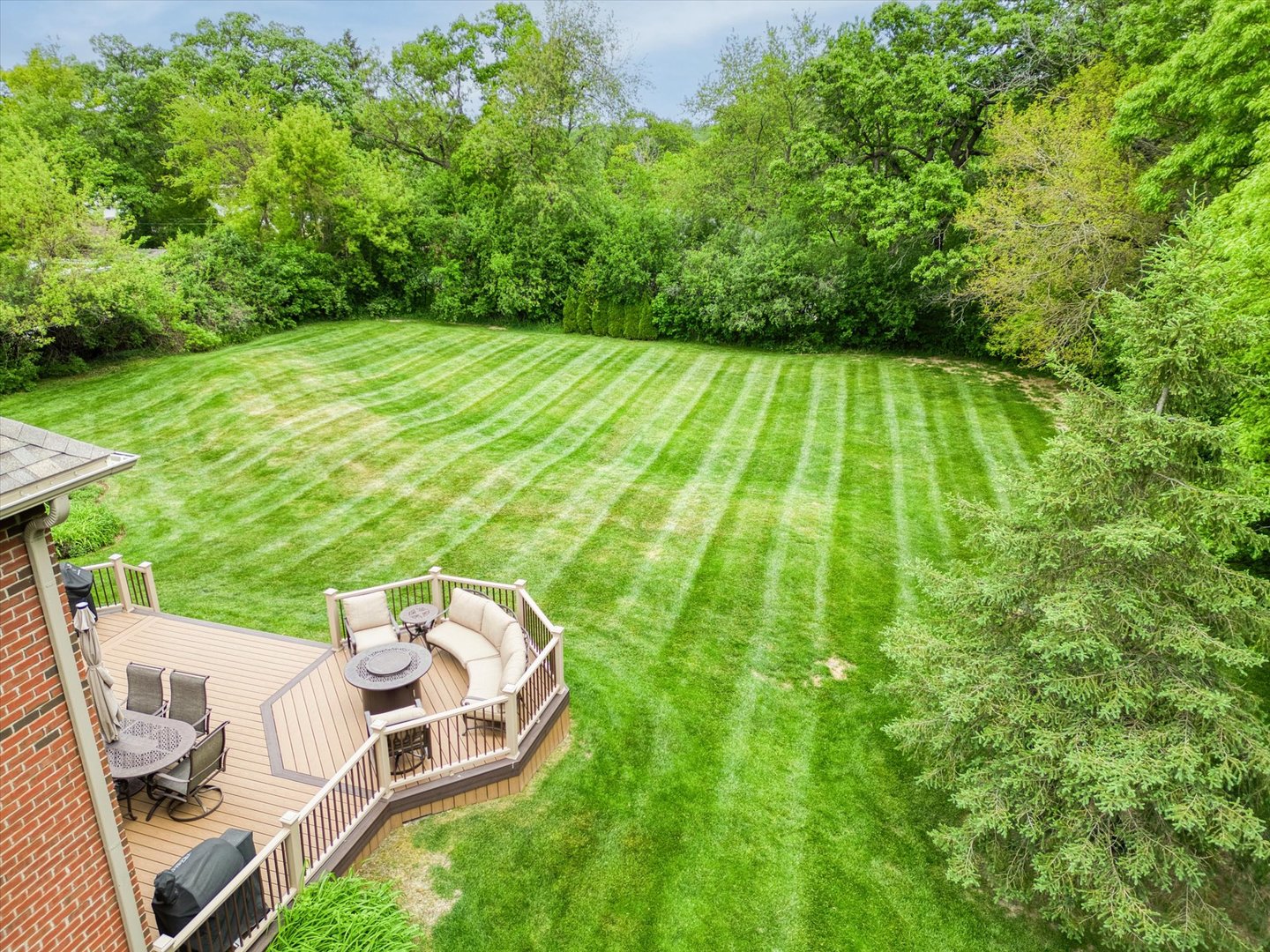 28616 W Park Drive, Barrington, IL 60010