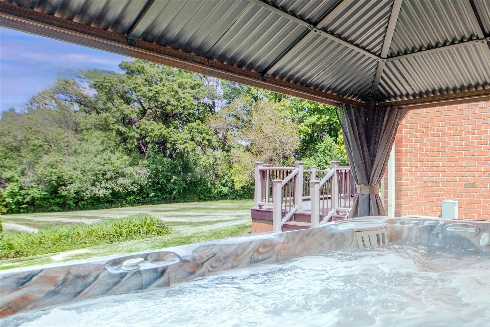28616 W Park Drive, Barrington, IL 60010