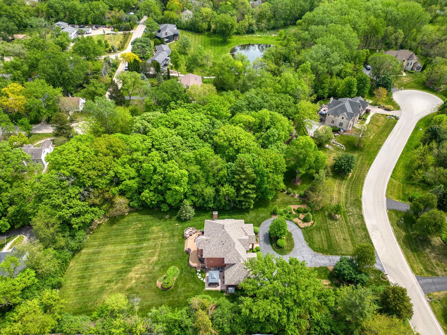 28616 W Park Drive, Barrington, IL 60010
