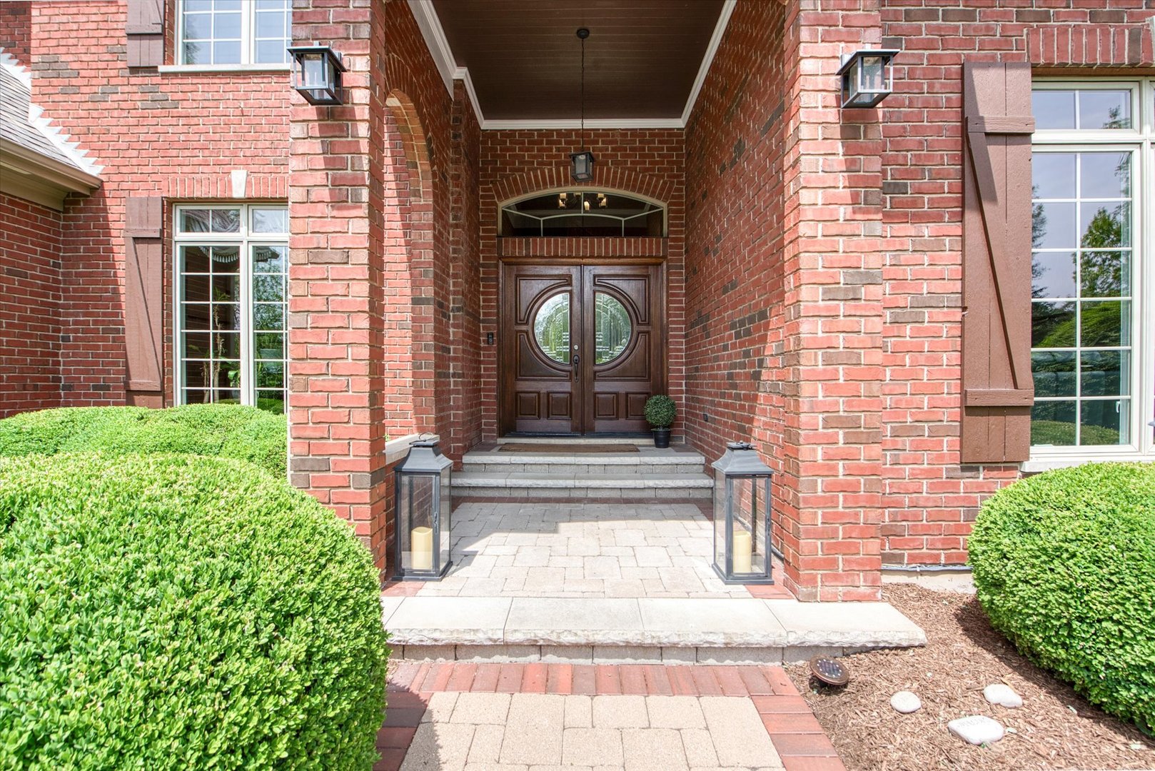 28616 W Park Drive, Barrington, IL 60010