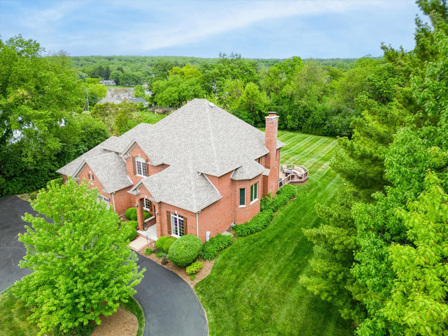 28616 W Park Drive, Barrington, IL 60010