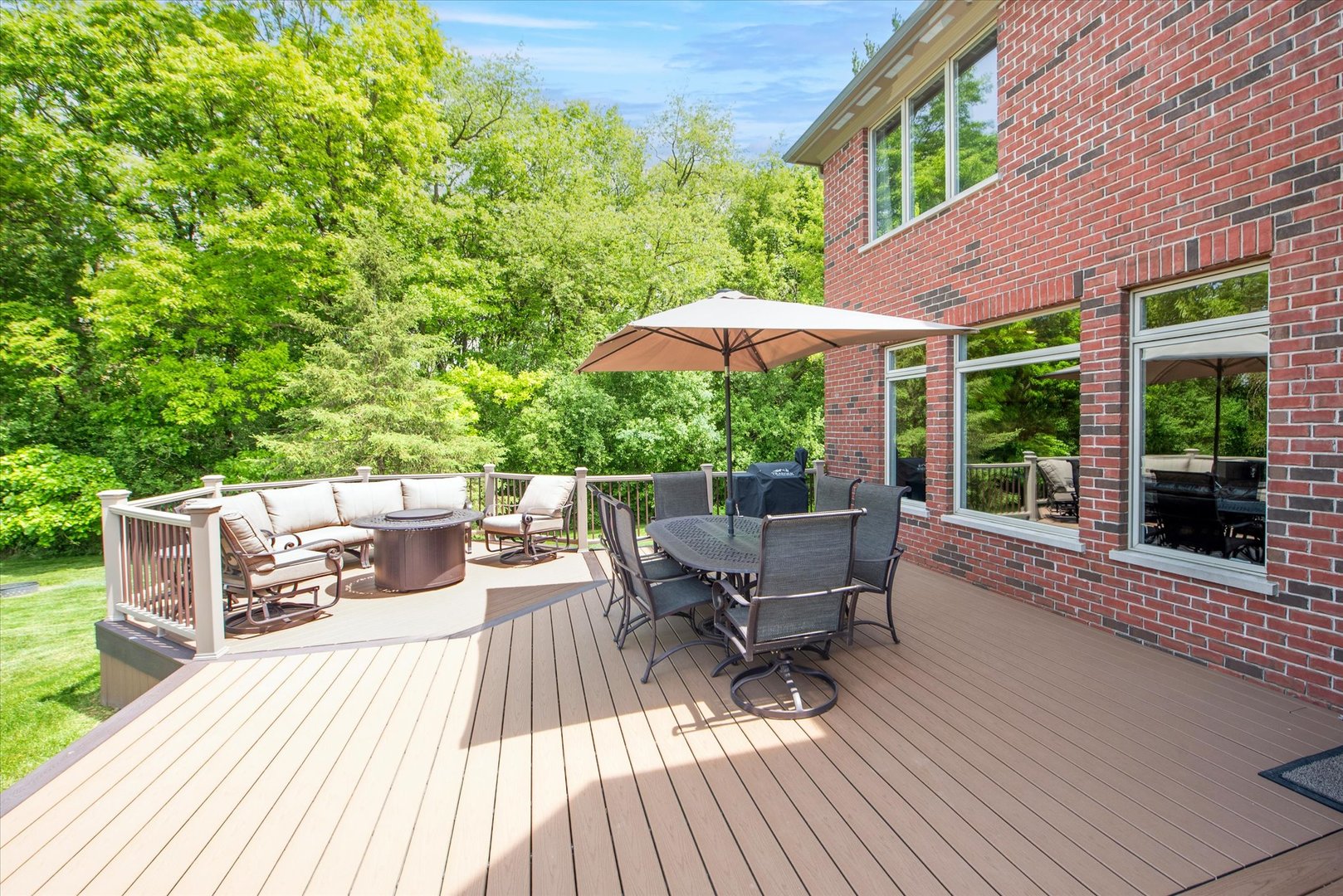 28616 W Park Drive, Barrington, IL 60010