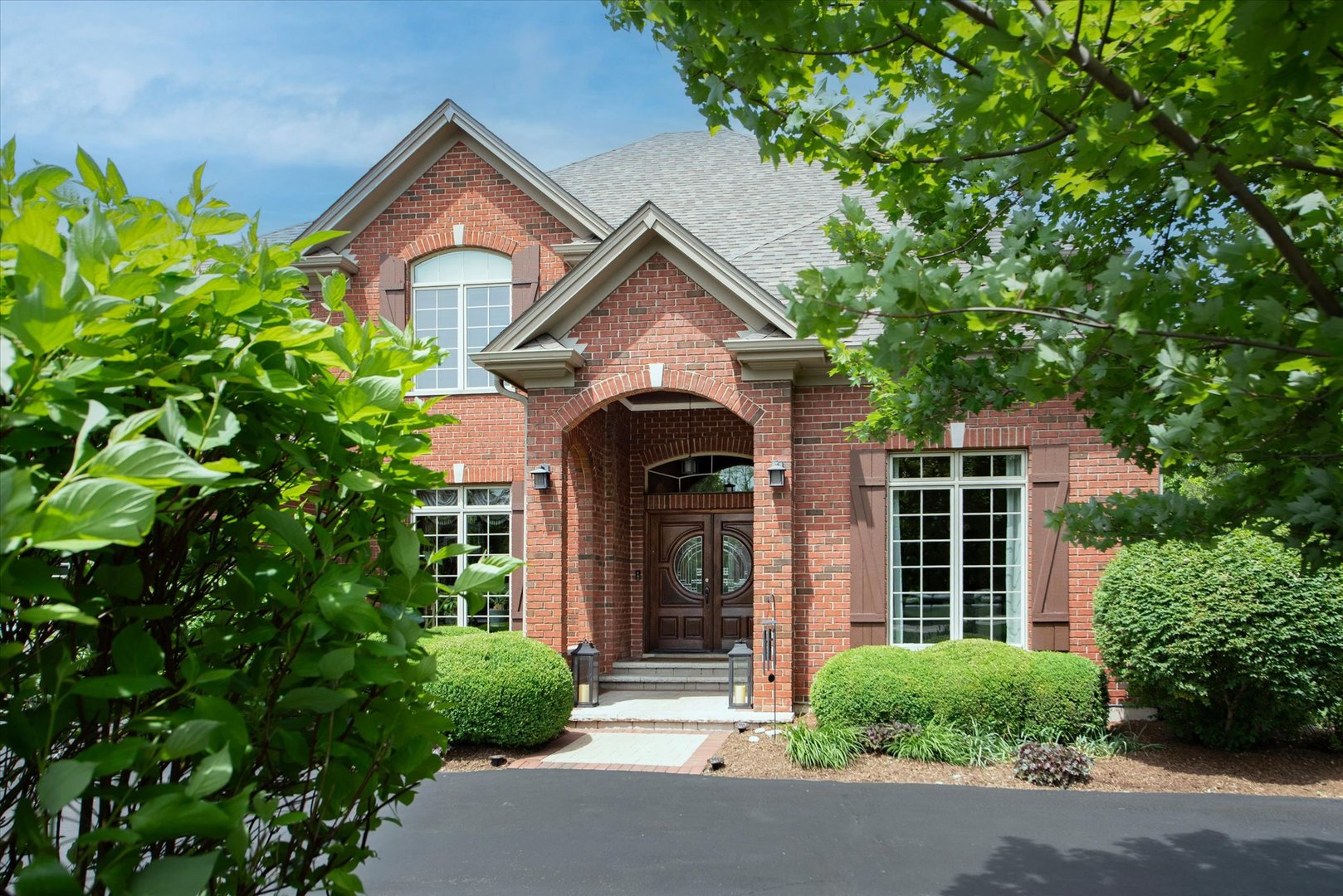 28616 W Park Drive, Barrington, IL 60010