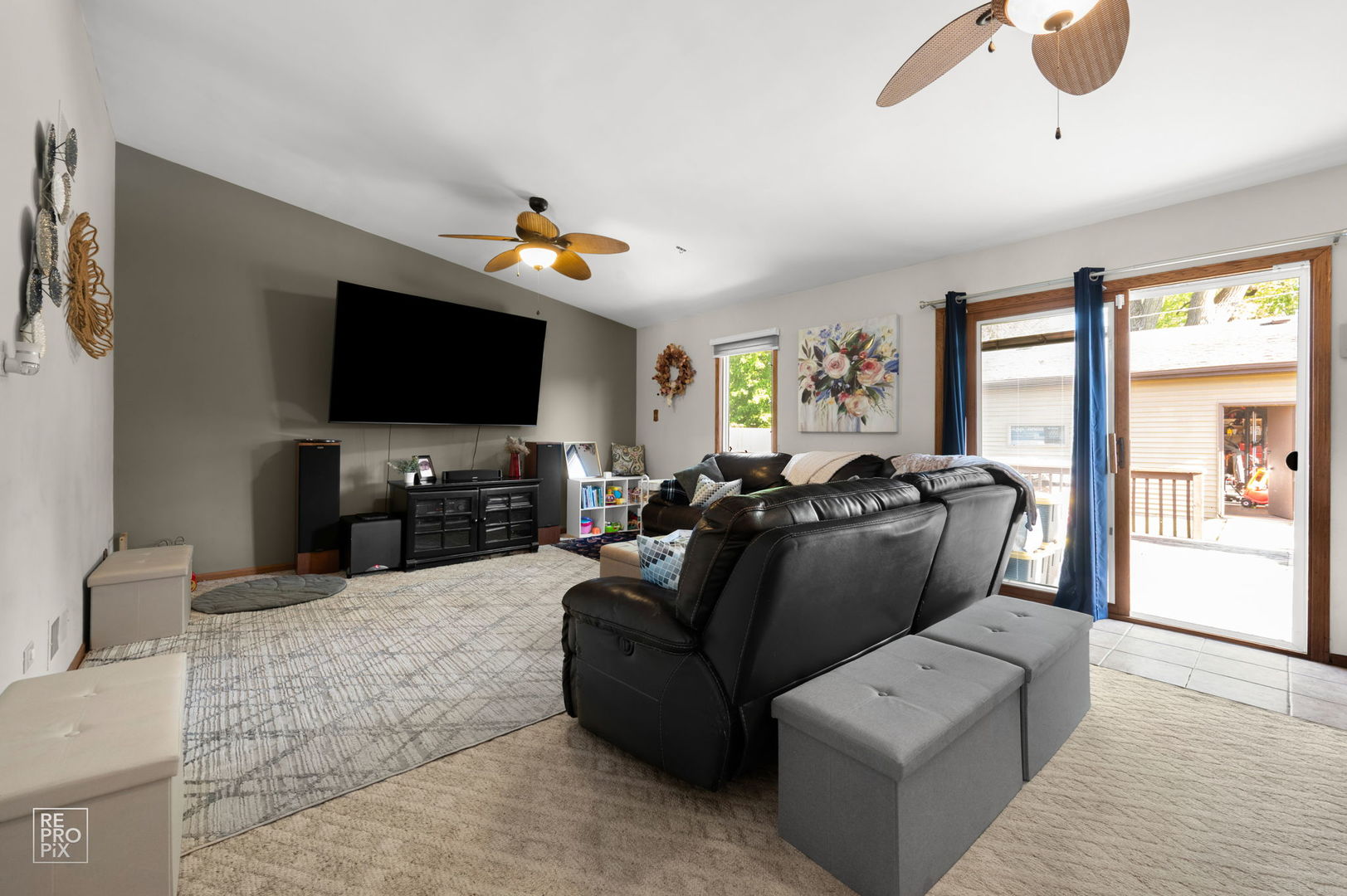 5849 W 90th Street, Oak Lawn, IL 60453