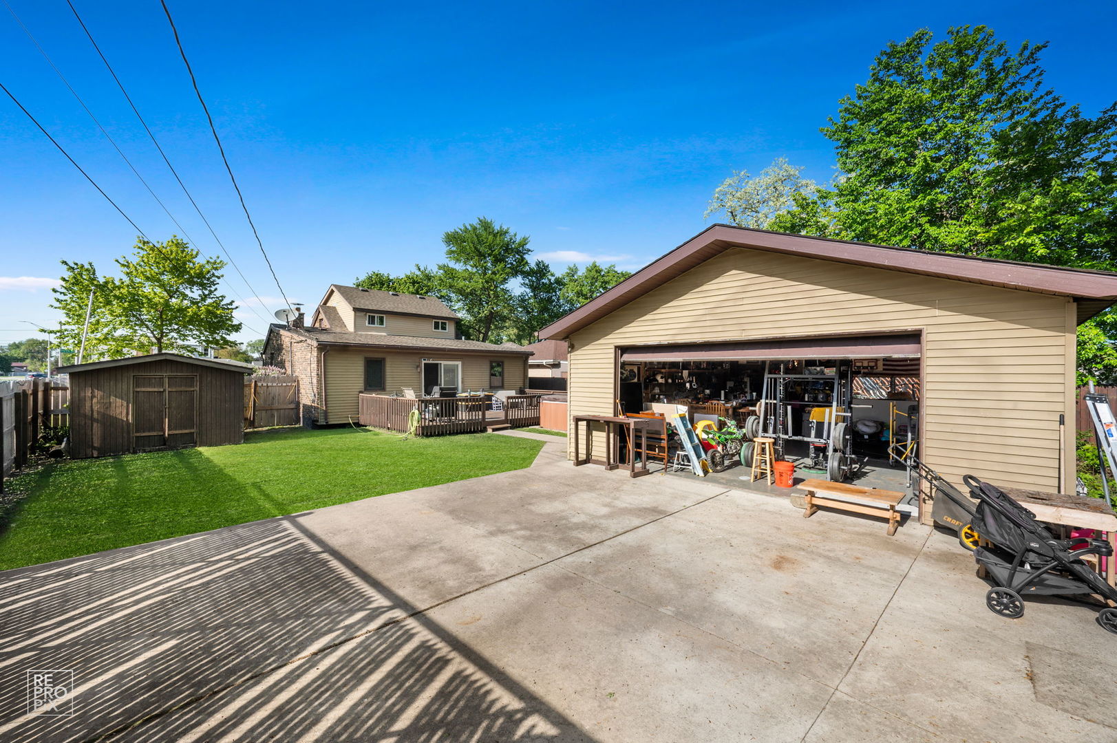 5849 W 90th Street, Oak Lawn, IL 60453