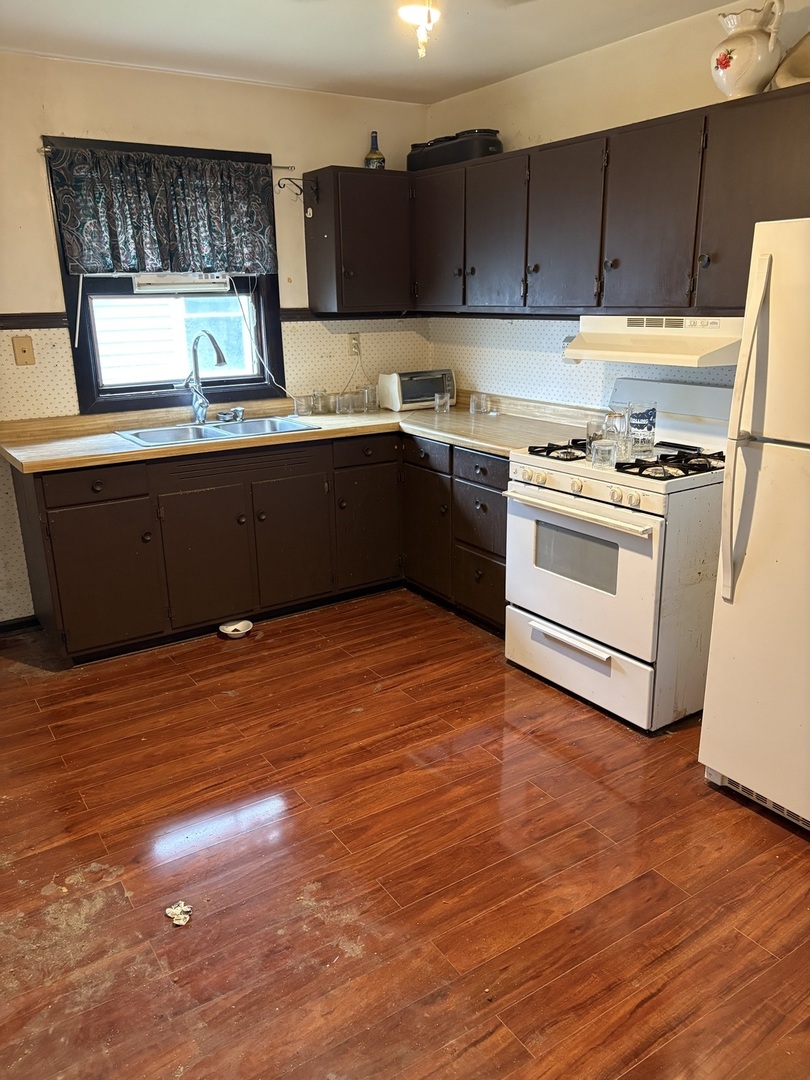 960 Cleary Avenue, Joliet, IL 60435