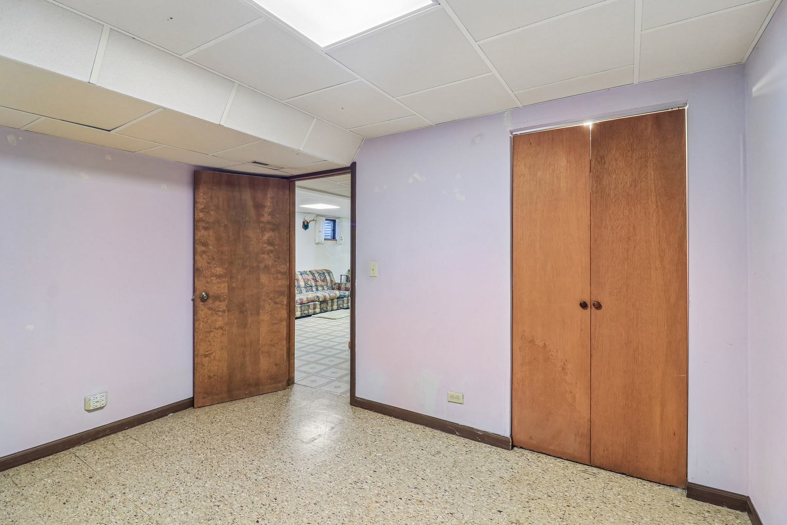 1512 Elm Avenue, Round Lake Beach, IL 60073