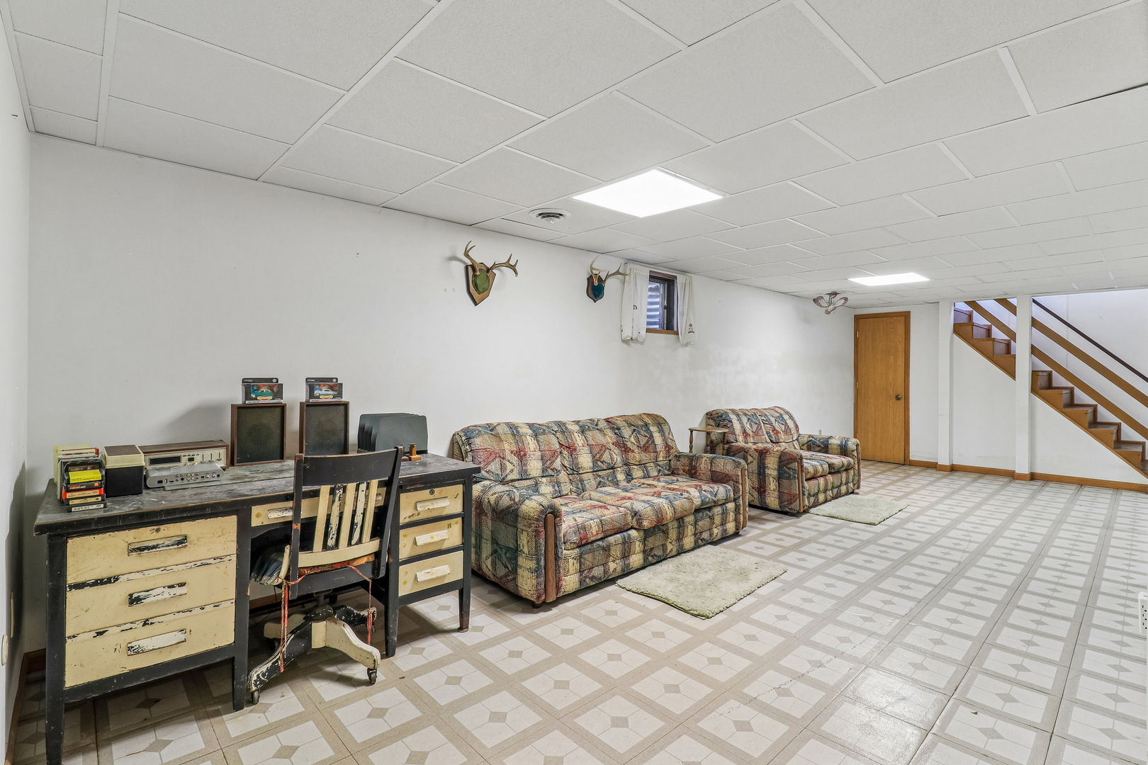 1512 Elm Avenue, Round Lake Beach, IL 60073