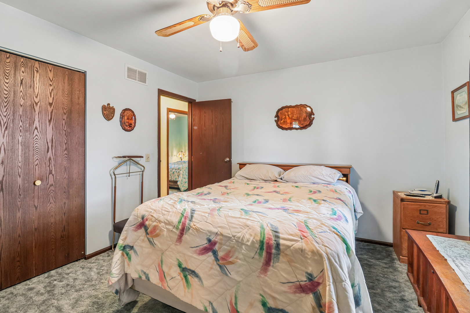 1512 Elm Avenue, Round Lake Beach, IL 60073