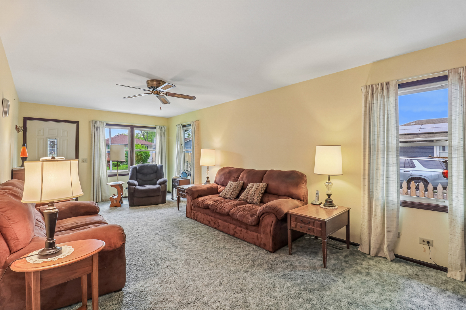 1512 Elm Avenue, Round Lake Beach, IL 60073
