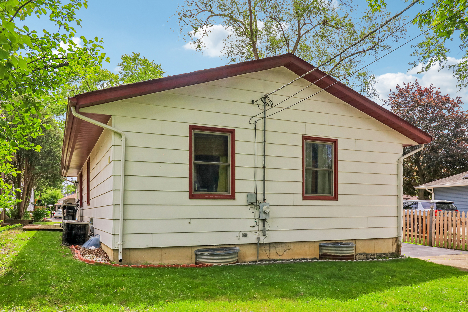 1512 Elm Avenue, Round Lake Beach, IL 60073