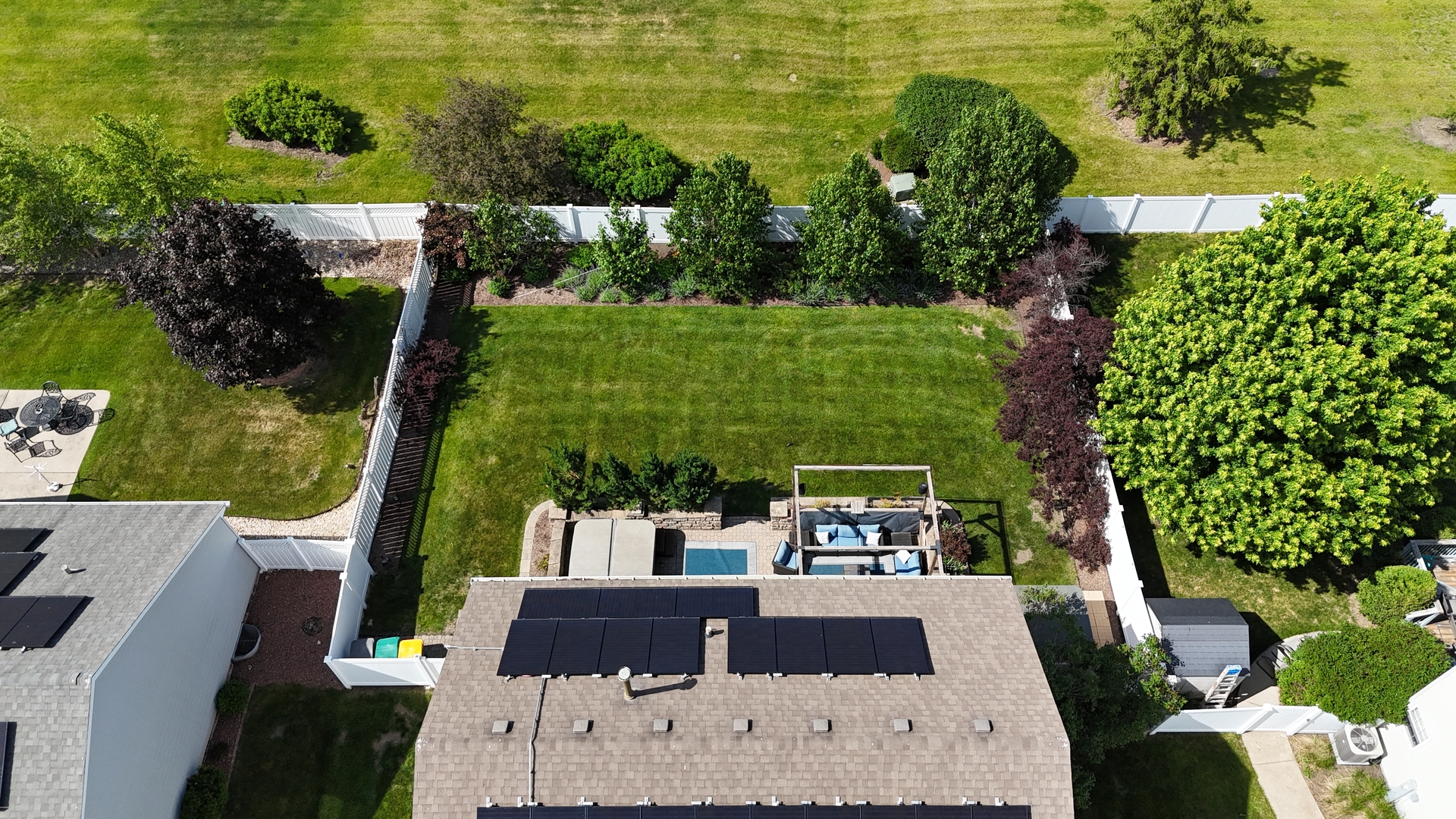 1716 Wintercrest Court, Shorewood, IL 60404