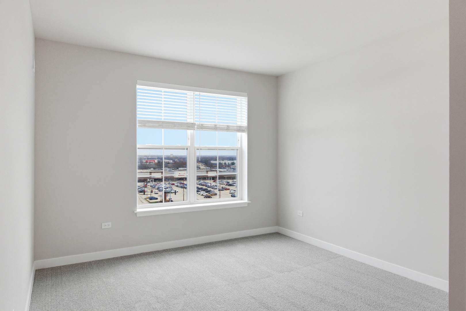 250 McHenry Road #B2B3, Buffalo Grove, IL 60089