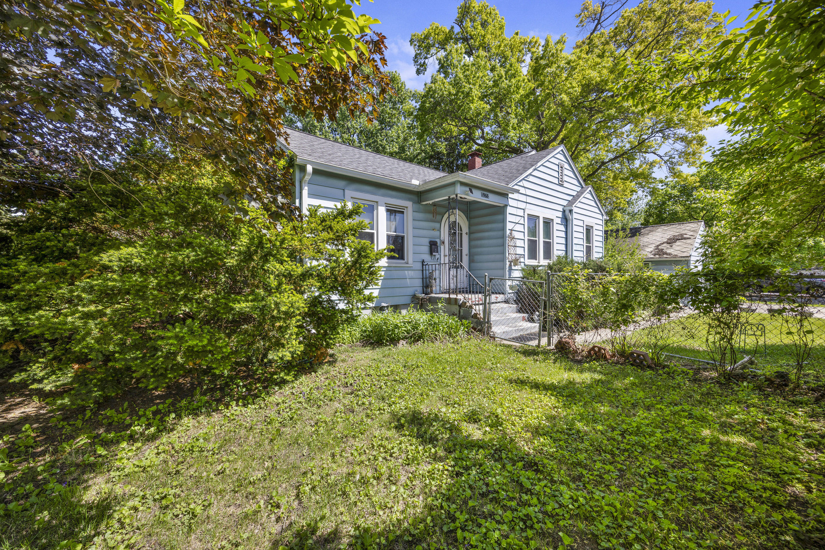 1968 Columbus Street, Ottawa, IL 61350