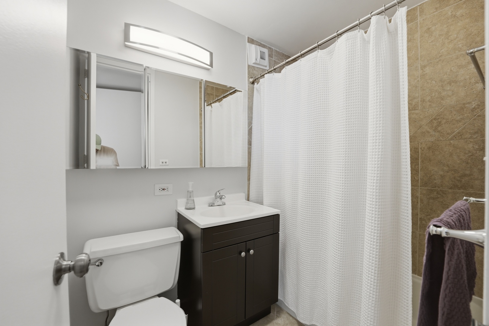 2626 N LAKEVIEW Avenue #3206, Chicago, IL 60614