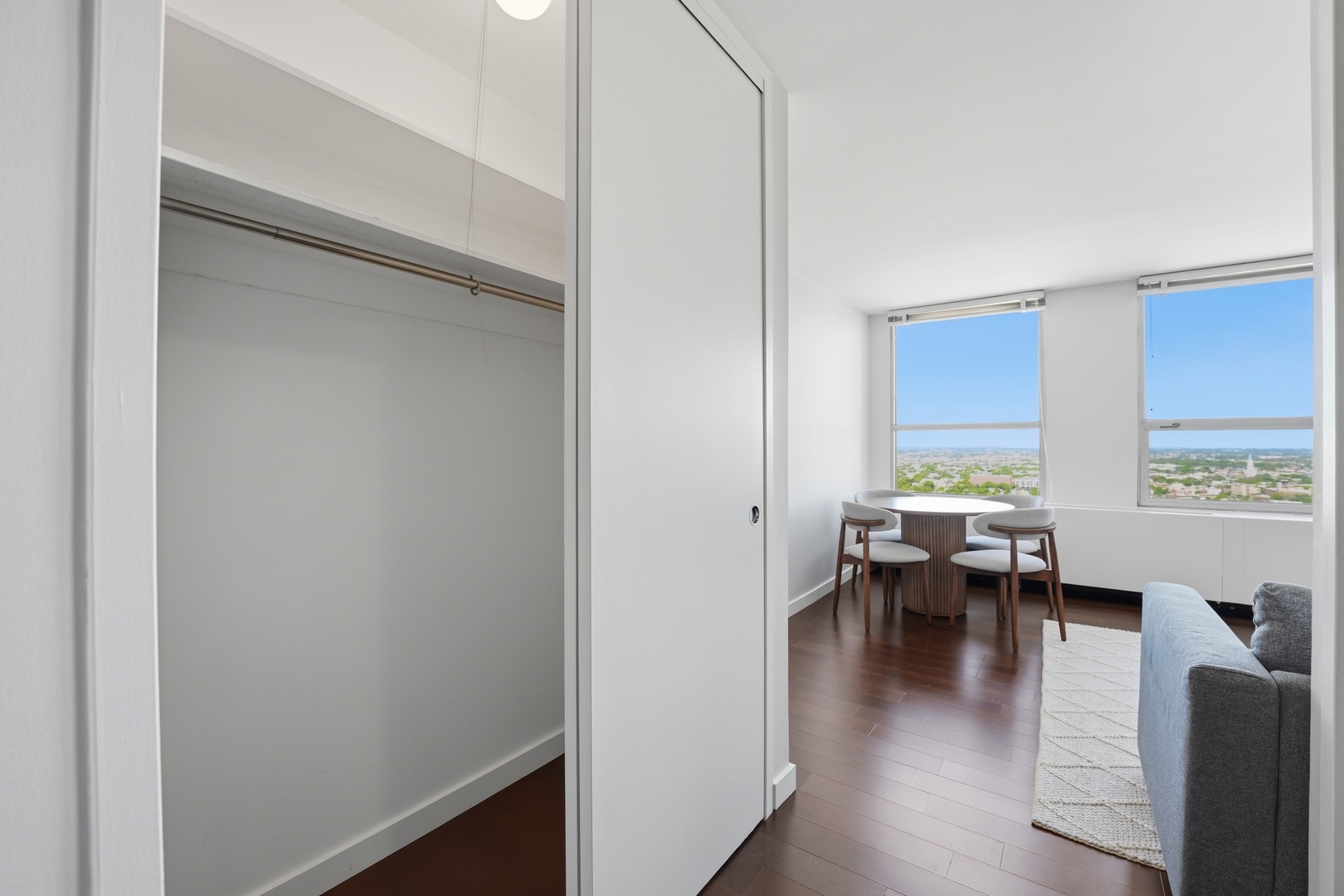 2626 N LAKEVIEW Avenue #3206, Chicago, IL 60614