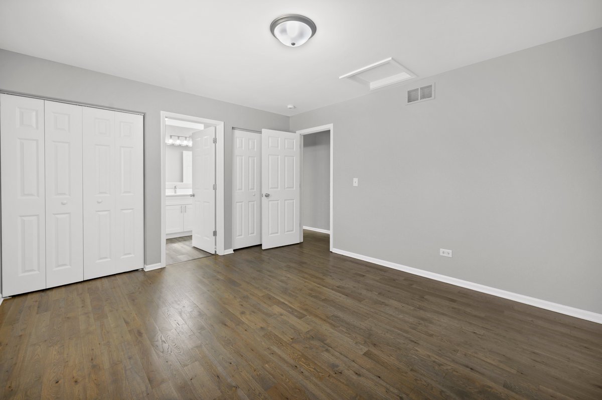 34841 N Oakside Avenue, Ingleside, IL 60041