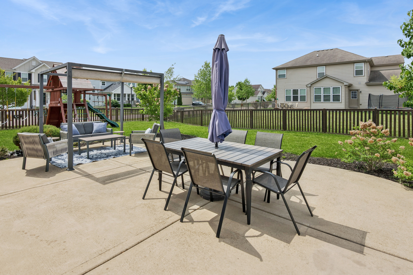 3301 Wanskuck Street, Elgin, IL 60124